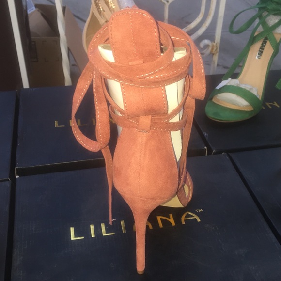 Pink Panther Woman’s High Heel Shoe - Picture 4 of 5